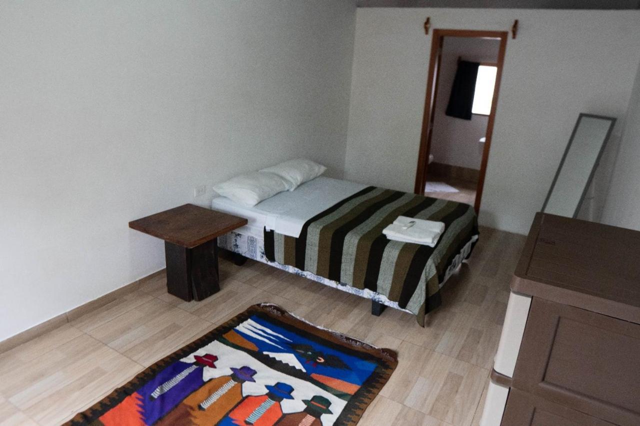 Galapagos Morning Glory Hostel Puerto Ayora  Bagian luar foto